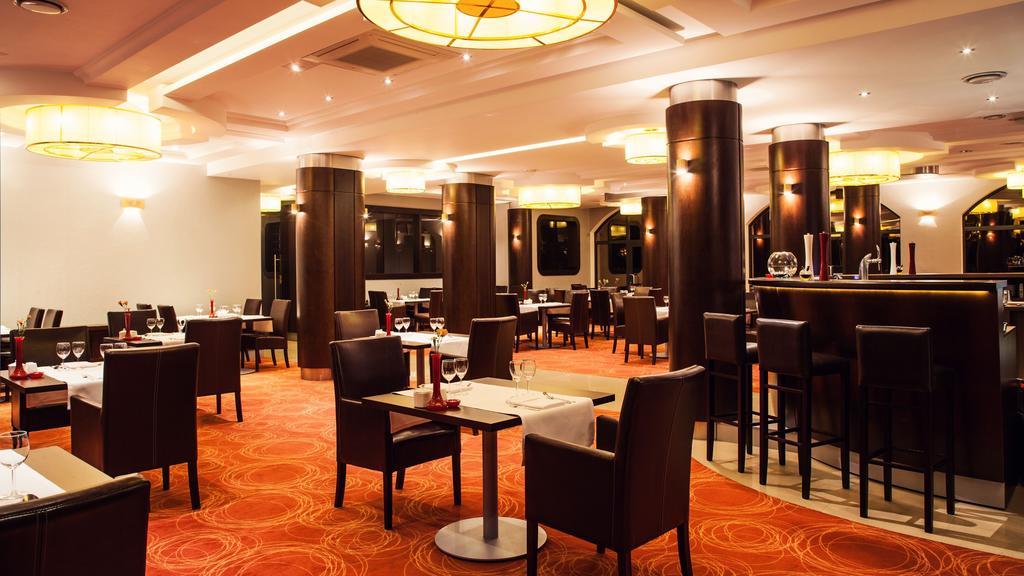Hotel Era Сверадув-Здруй Экстерьер фото